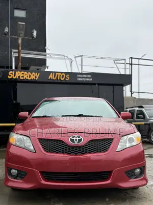 Toyota Camry SE 4dr Sedan (2.5L 4cyl 6AM) 2010 Red
