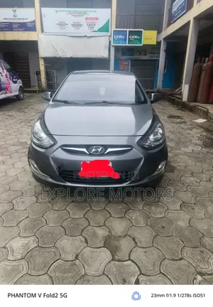 Hyundai Accent 2012 Gray