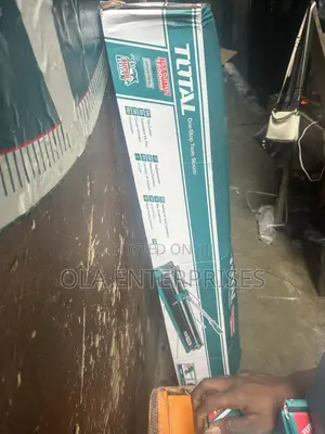 TOTAL Manual Tile Cutter 1200mm (THT571201)