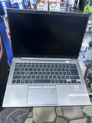Laptop HP ZBook Firefly 14 G7 32GB Intel Core i7 SSD 512GB