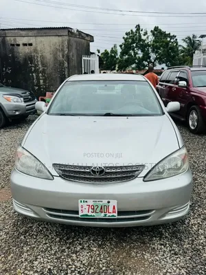 Toyota Camry 2004 Silver