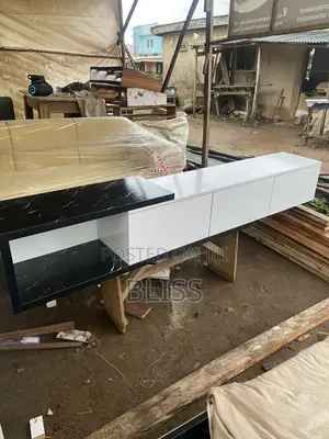 Classic Low TV Shelve
