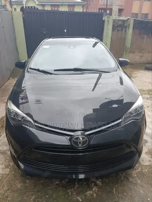 Toyota Corolla 2018 Black