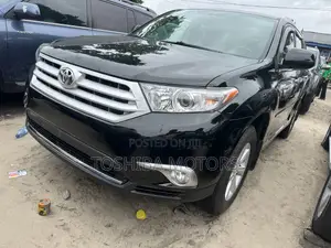 Toyota Highlander Limited 3.5l 4WD 2013 Black