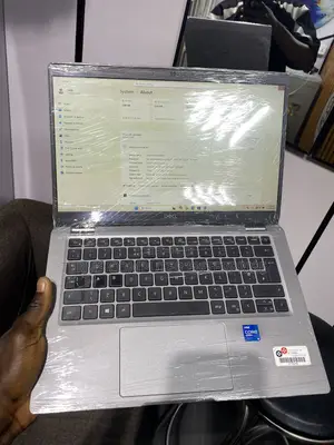 Laptop Dell Latitude 5320 16GB Intel Core i5 SSD 256GB