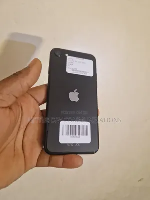 Apple iPhone SE (2020) 64 GB Black