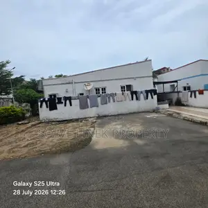 6bdrm Duplex in Idu for sale