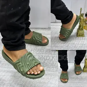 Pollex Slides