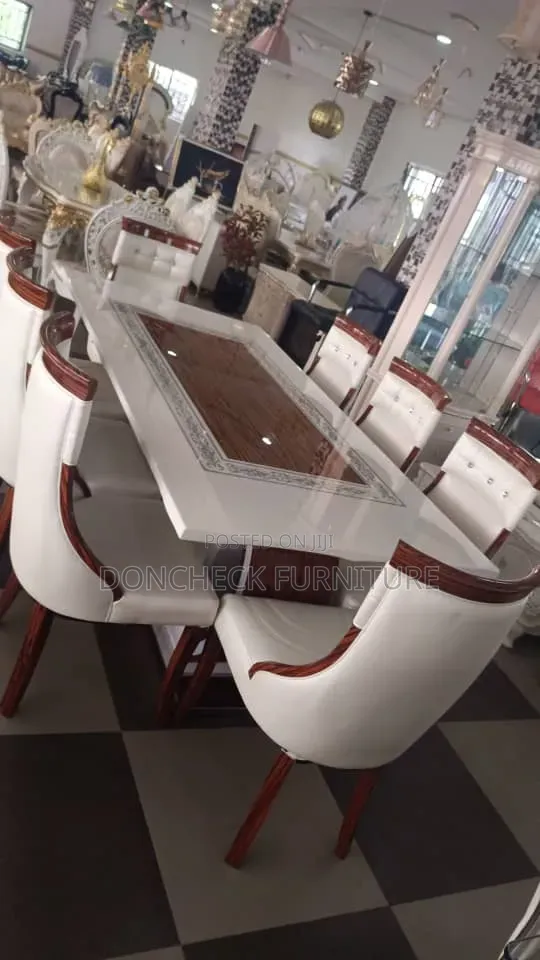 Qquality Sofa