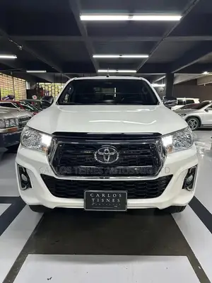 Toyota Hilux Revo Double Cab Deisel 2.4 AWD 2019 White