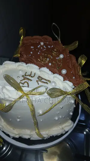 Cakes (Birthdays, Surprise)