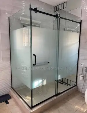 Frameless Handrail