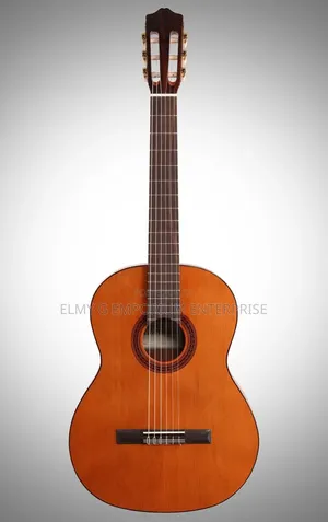 Yamaha CG120A Classical Guitar Excellent Sound Great Condition