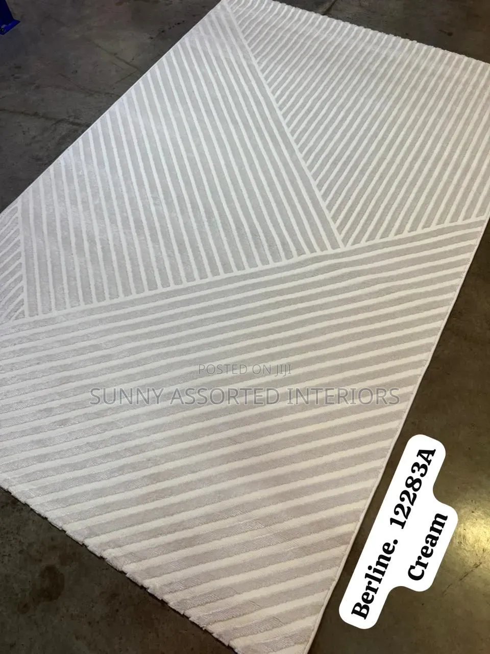 Premium Centre Rug