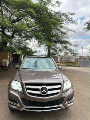 Mercedes-Benz GLK-Class 350 4MATIC 2013 Brown