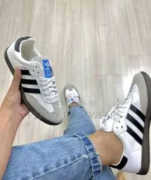 Samba Sneakers