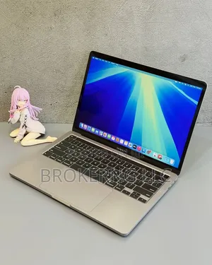 Laptop Apple MacBook Pro 2020 16GB Intel Core i7 SSD 512GB