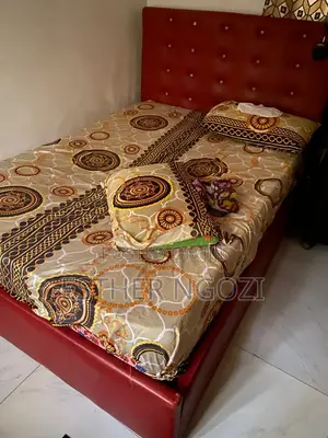 4by6 Red Bed Frame and Bed