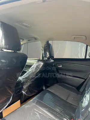 Toyota Corolla LE Eco 4dr Sedan (1.8L 4cyl CVT) 2014 Black
