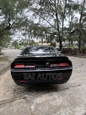 Dodge Challenger GT 2021 Black