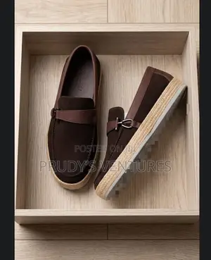 Red Tag Quality Men Shoe for the Seniors