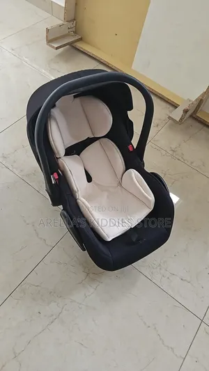 Car Seater