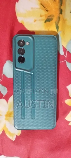 Tecno Camon 18 128 GB Blue