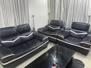 3 Set Parlour Couch With 2 Seater