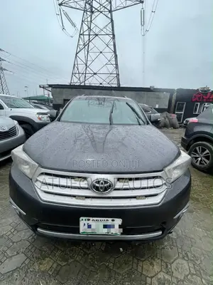 Toyota Highlander 2011 Gray