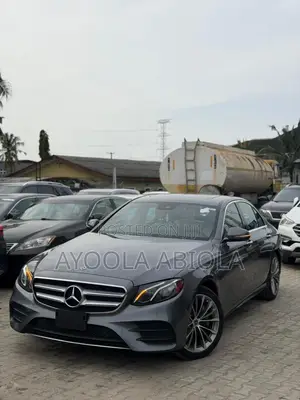 Mercedes-Benz E300 2018 Gray