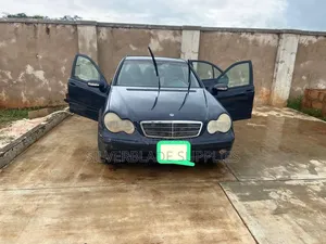 Mercedes-Benz C180 2001 Blue