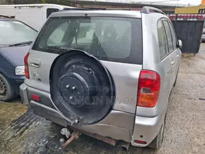 Toyota RAV4 2011 Gray