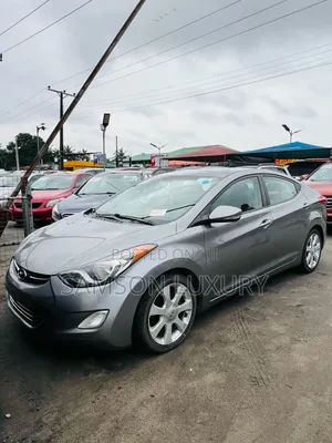 Hyundai Elantra 2012 Gray