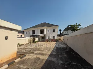 3bdrm Duplex in Diamond Estate, Enugu for rent