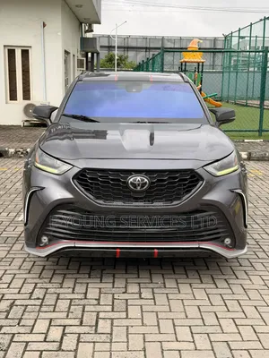Toyota Highlander 2022 Gray