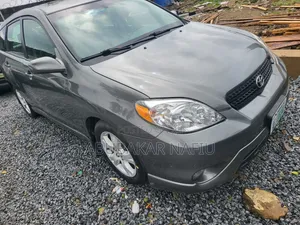 Pontiac Vibe 2007 Gray