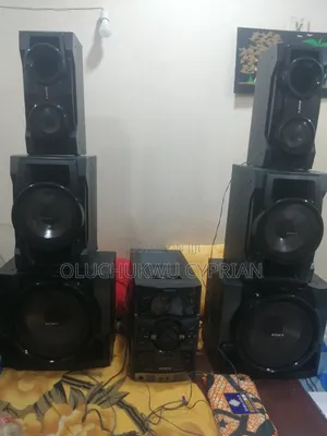 Bluetooth Enabled Sony Genezi Massive Sound Machine