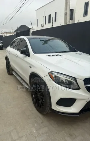 Mercedes-Benz GLE-Class 2018 White