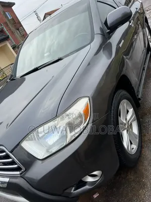 Toyota Highlander 2010 Gray