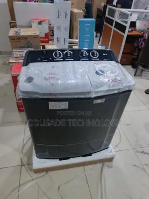 Practical LG Two Tub Laundry Machine 9kg