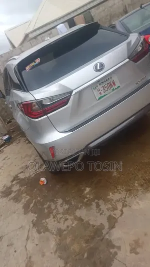 Lexus RX 2018 Silver