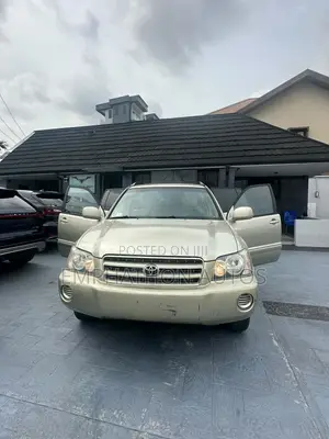 Toyota Highlander 2003 Gold
