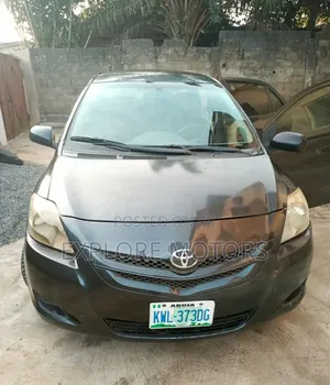 Toyota Yaris 2008 Black