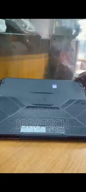Laptop Asus TUF Gaming FX504 8GB AMD Ryzen 5 SSD 256GB