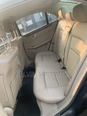 Mercedes-Benz E350 Base 4Matic Sedan AWD (3.5L 6cyl 7A) 2011 Blue