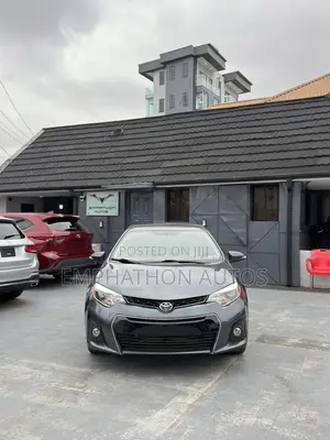Toyota Corolla 2015 Gray