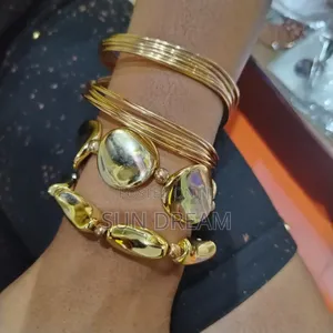 Women Bracelet Lady Bracelets Golden Bangles