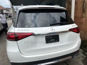 Mercedes-Benz GLE-Class GLE 350 4MATIC 2019 White