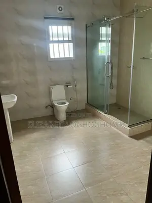 2bdrm Maisonette in Ahmadu Bello Way for rent