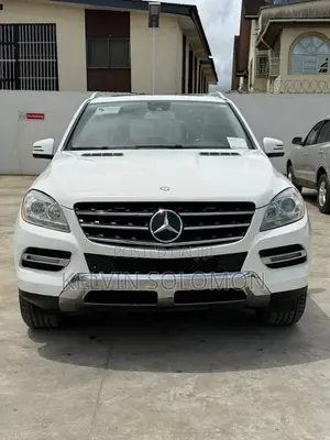 Mercedes-Benz M Class ML350 4MATIC 4dr SUV AWD (3.5L 6cyl 7A) 2015